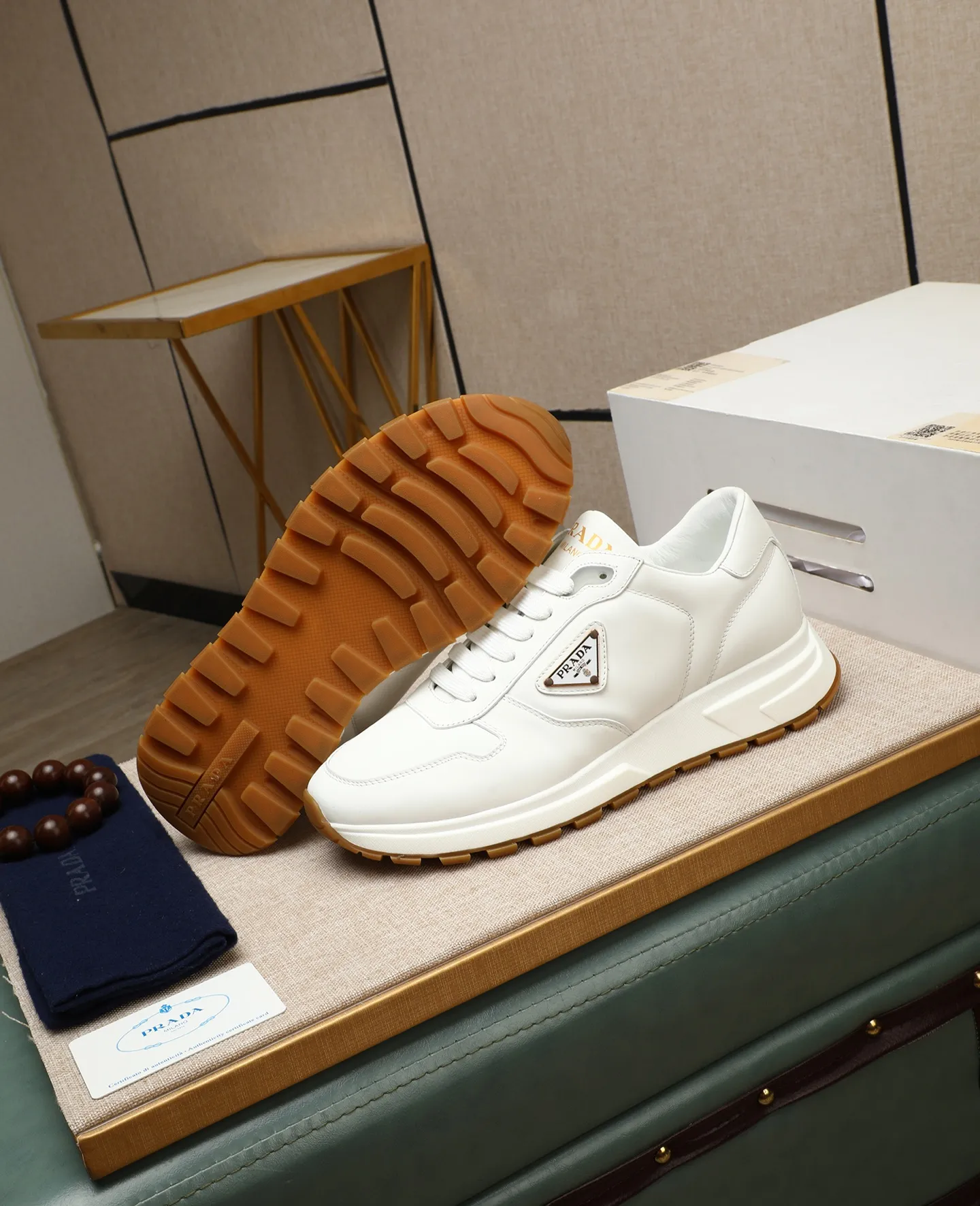 Men's shoes 💰540 🌹🌹[PRADA—Prada] 2025 latest model 🙈original replica! 👟👟👟Available here. The workmanship is top-notch. The upper is made from Italy. 🇮🇹Imported first-layer cowhide. ❗️Breathable genuine leather lining @Suitable for travel. The original version has an enlarged engraved sole, making it suitable for all kinds of travels, showing low-key luxury. Let quality speak for itself. Color: Size: 38-45